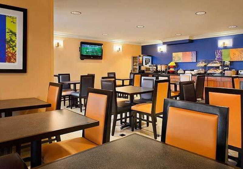 Fairfield Inn And Suites By Marriott Napa American Canyon Εστιατόριο φωτογραφία
